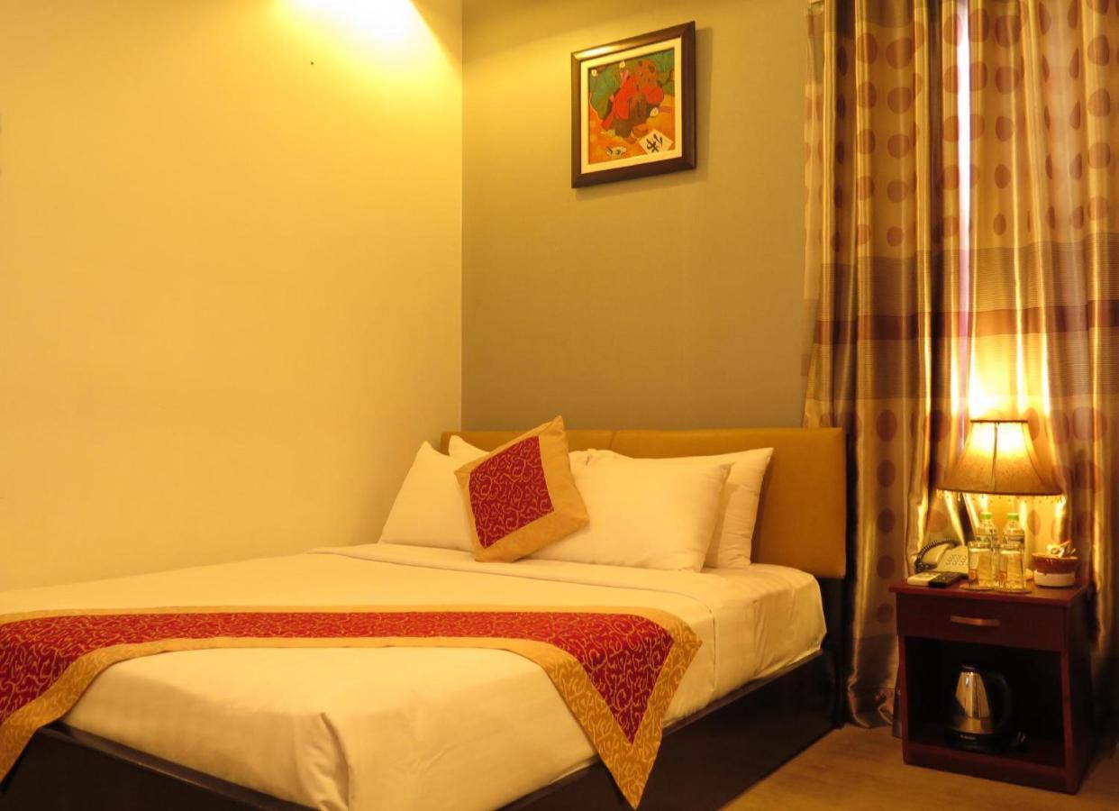 Sunflowers Hotel Airport Ho Chi Minh-Byen Eksteriør billede