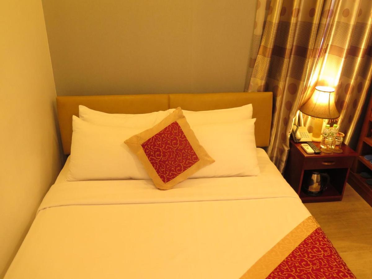 Sunflowers Hotel Airport Ho Chi Minh-Byen Eksteriør billede