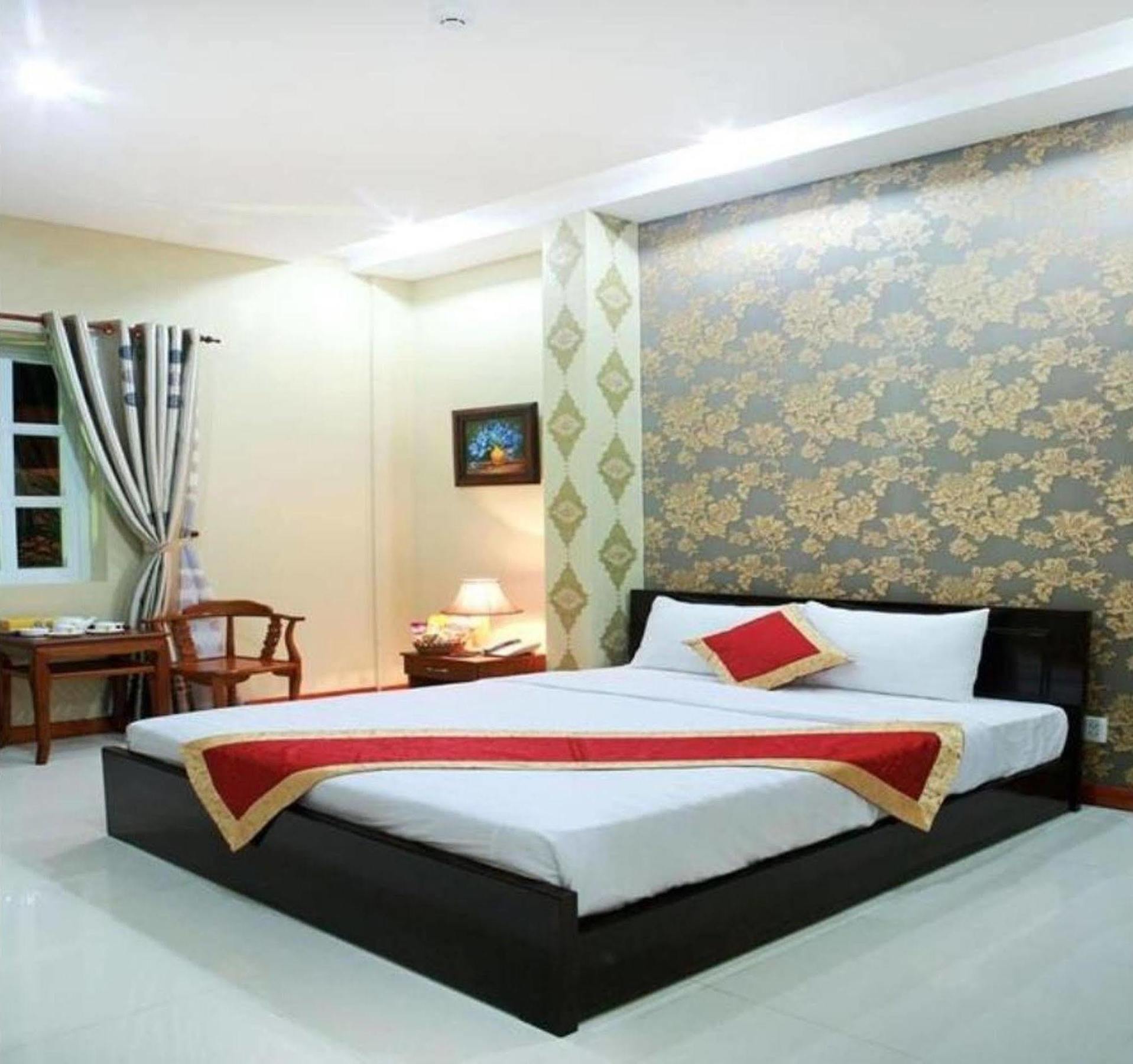 Sunflowers Hotel Airport Ho Chi Minh-Byen Eksteriør billede