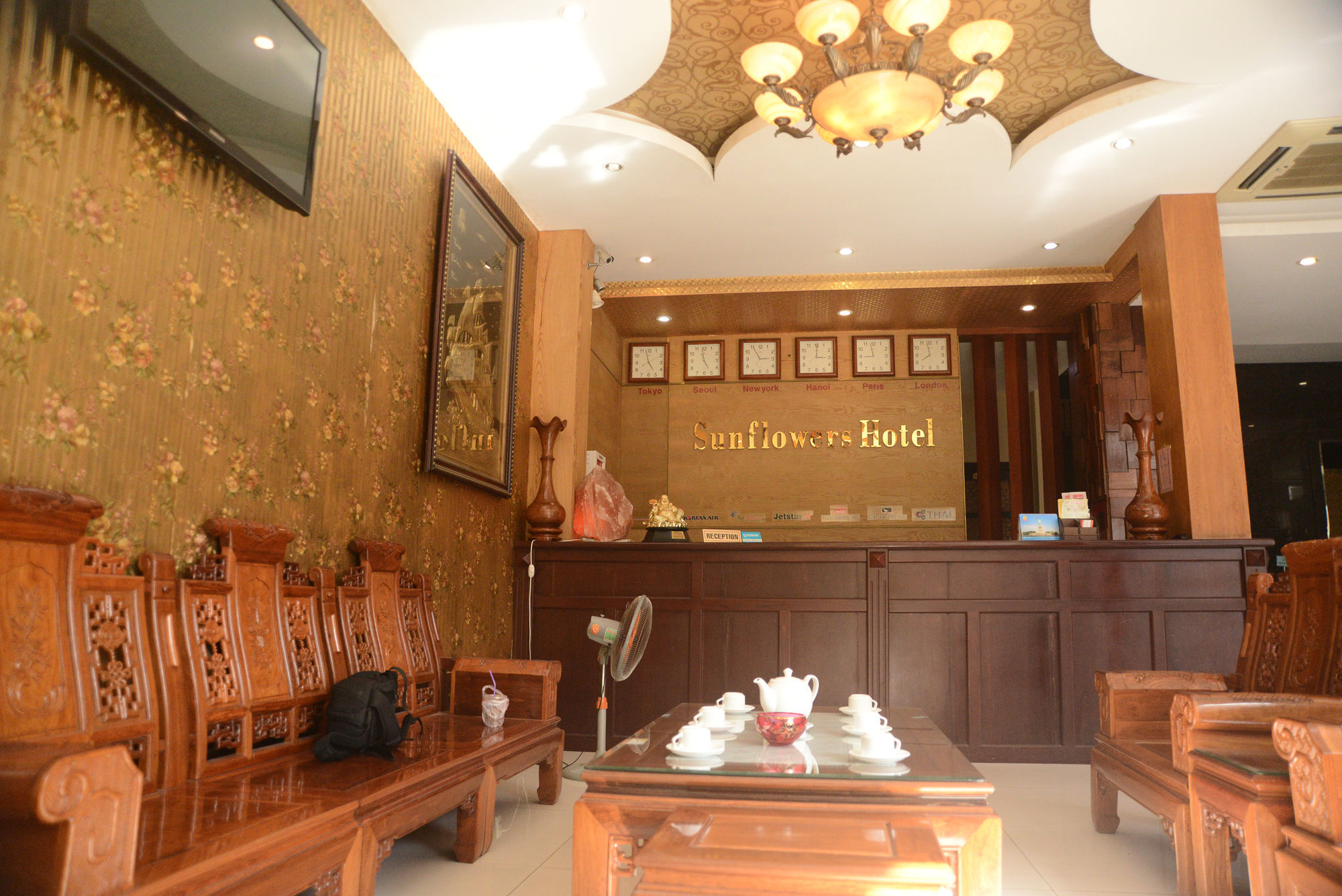 Sunflowers Hotel Airport Ho Chi Minh-Byen Eksteriør billede