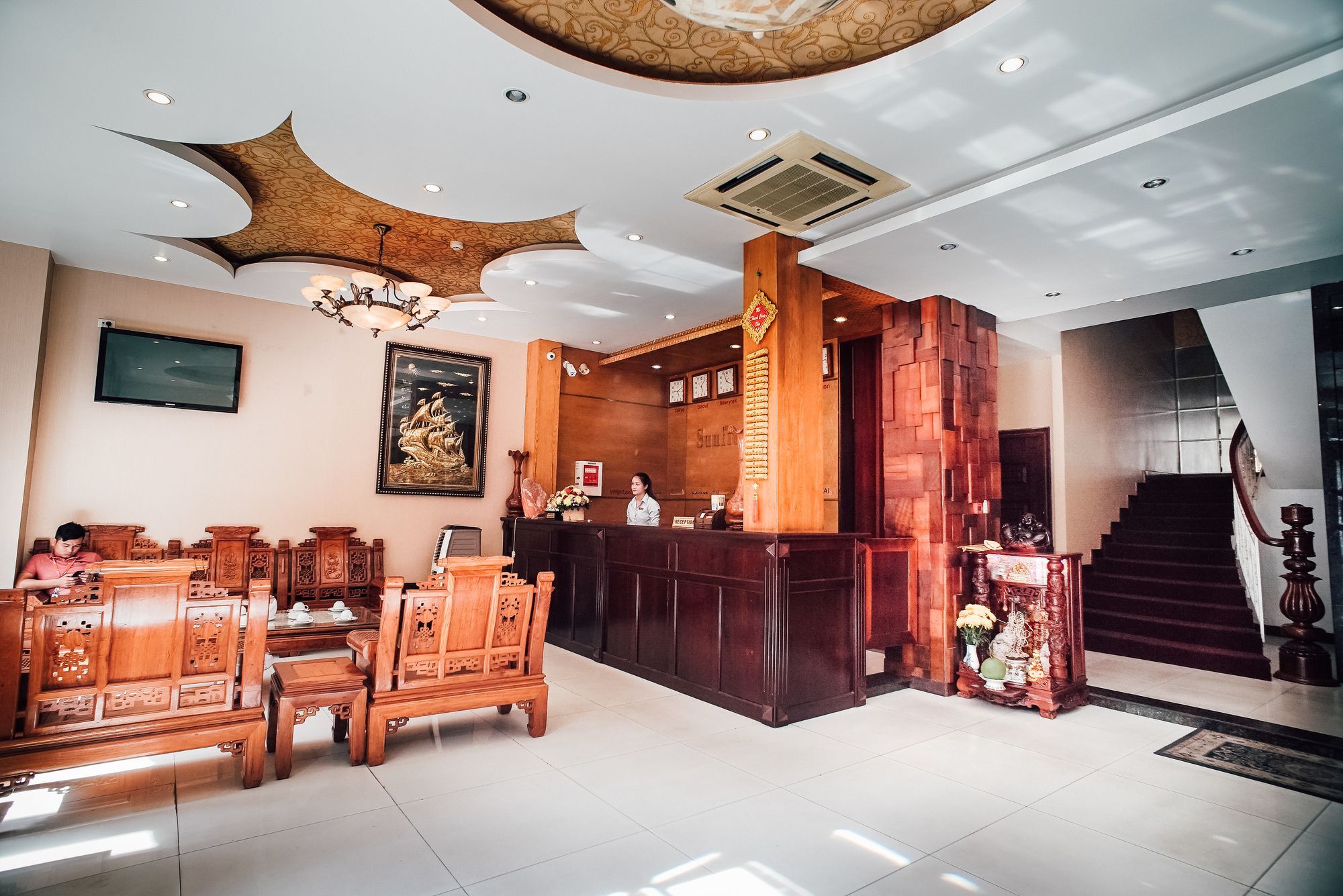 Sunflowers Hotel Airport Ho Chi Minh-Byen Eksteriør billede